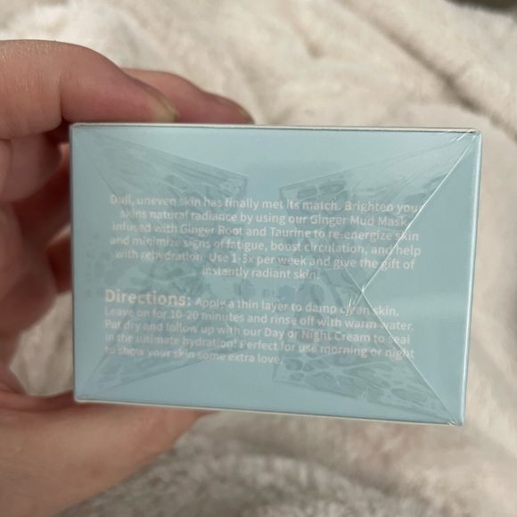 Refresh + Reset mud mask - Picture 4 of 7